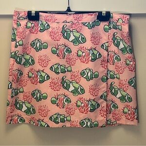 Vineyard Vines wrap mini skirt with fish print, size L
